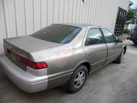 1999 TOYOTA CAMRY LE BEIGE 2.2L AT Z17677